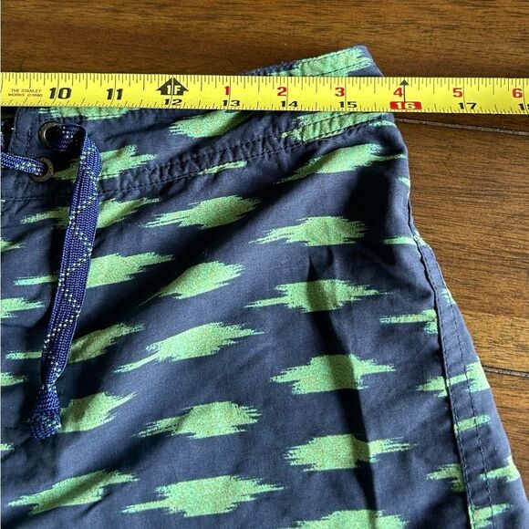 Patagonia Mens Green Blue Print Wavefarer Board Shorts Size 30 - Picture 4 of 11